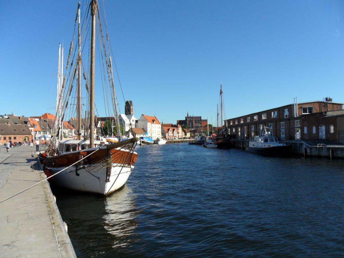 Stadtvilla Bruegemann mit Terrasse&Parkplatz - ABC136 Wißmar Exterior foto
